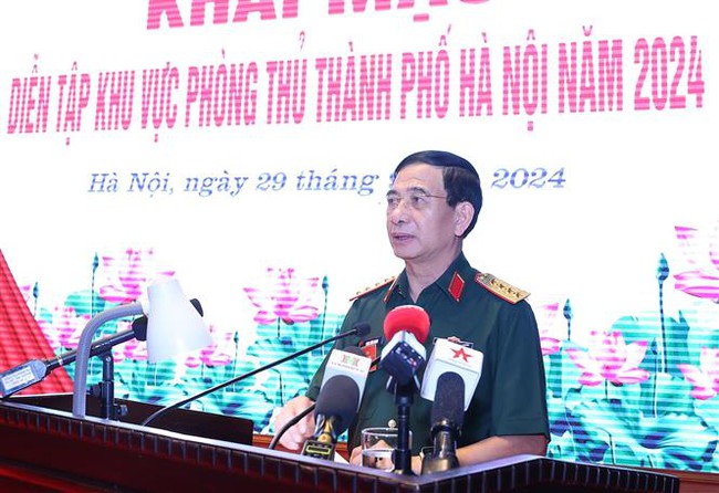 Khai mạc diễn tập khu vực phòng thủ thành phố Hà Nội năm 2024 - Ảnh 1.